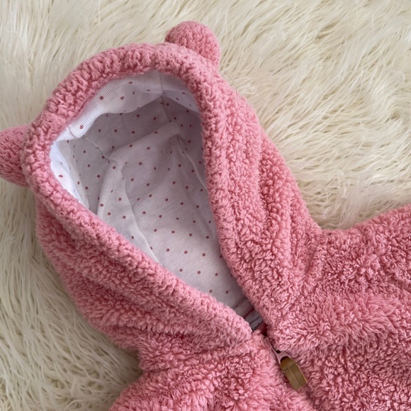 Girls hooded sherpa size 9months - Picture 2 of 4